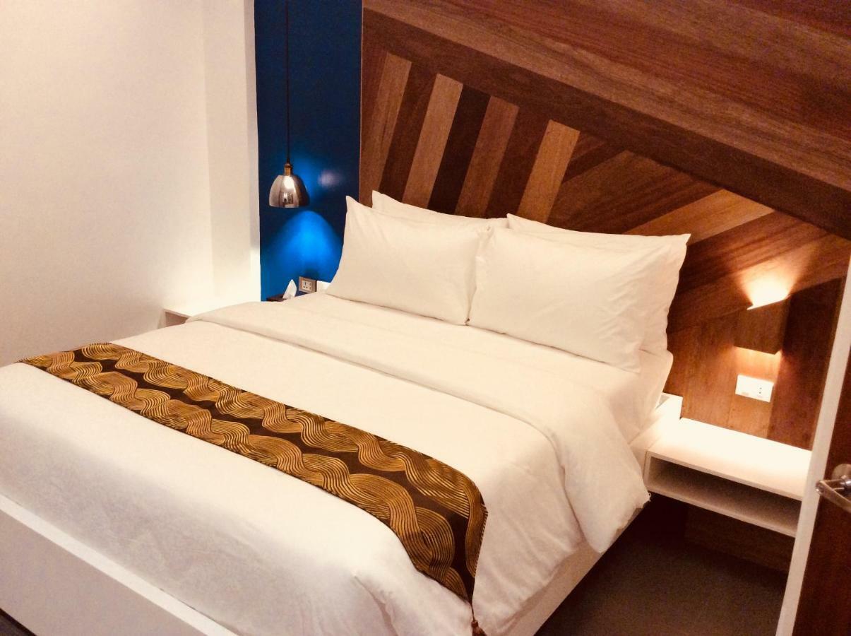 Oyo 609 G Executive Hotel And Spa Boracay Manoc-Manoc Εξωτερικό φωτογραφία