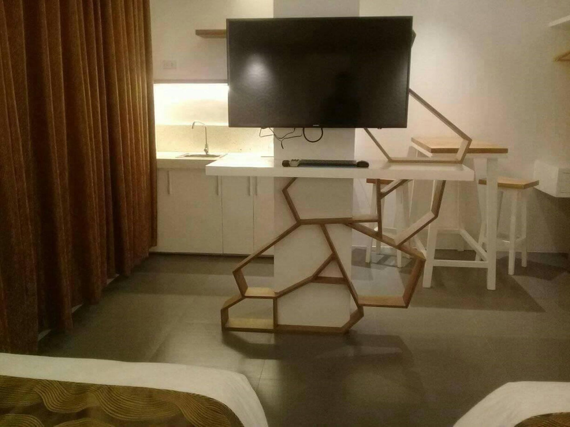 Oyo 609 G Executive Hotel And Spa Boracay Manoc-Manoc Εξωτερικό φωτογραφία