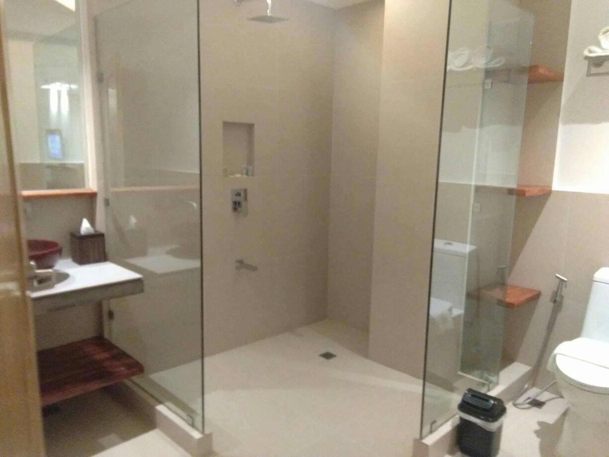 Oyo 609 G Executive Hotel And Spa Boracay Manoc-Manoc Εξωτερικό φωτογραφία